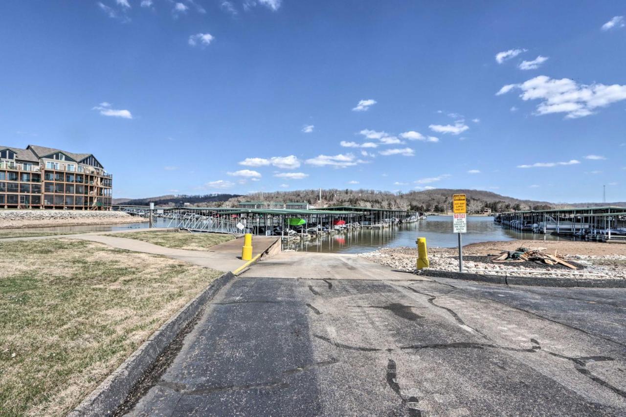 Step-Free Camdenton Condo With Boat Ramp, Dock, Slip Esterno foto