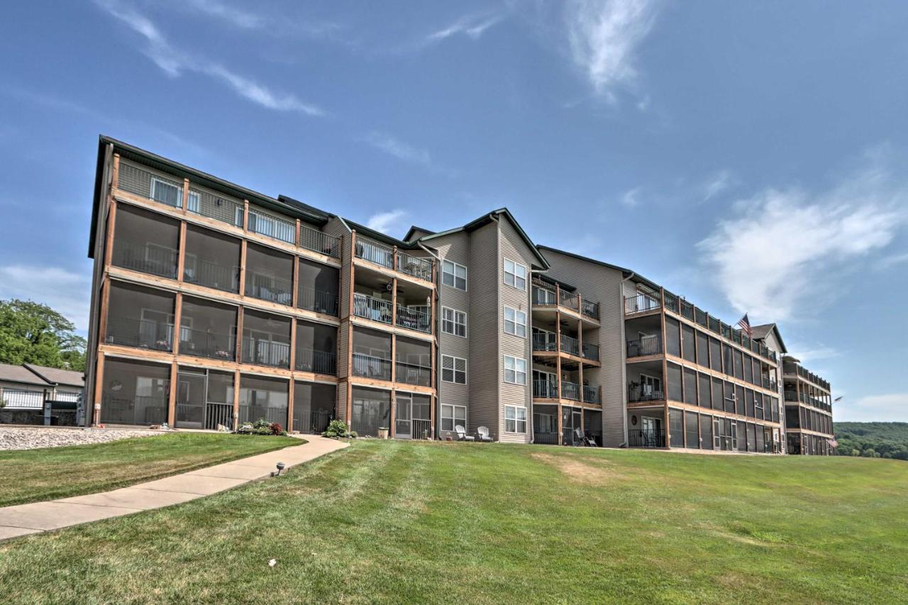 Step-Free Camdenton Condo With Boat Ramp, Dock, Slip Esterno foto